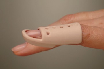 mallet-vinger-tips-behandeling